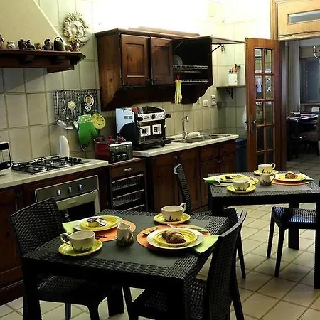 Elvira Bed and Breakfast